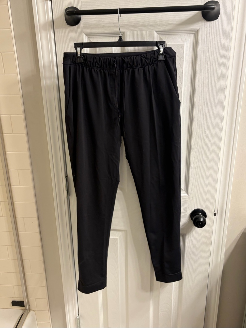 lululemon athletica Black Straight-Leg Elastic Waist Pants